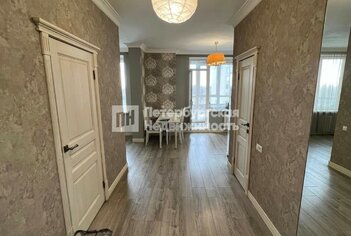  Квартира 56 кв.м. у метро Озерки