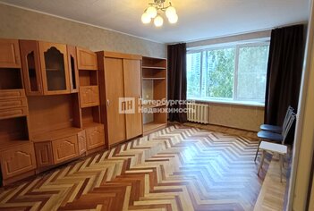  Квартира 36 кв.м. у метро Улица Дыбенко
