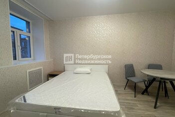  Квартира 102.6 кв.м. у метро Звенигородская