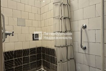 Комната 12.1 м² в 8-комн. кв. 3/9 этаж