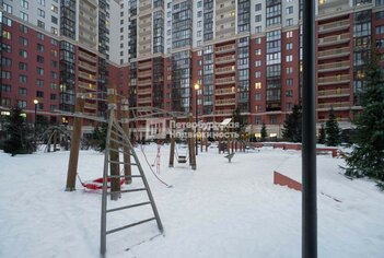 2-комн. кв. 69.1 м² 3/18 этаж