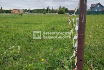 Земельный участок 13 сот. в м-в Ириновка