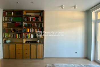  Квартира 69 кв.м. у метро Улица Дыбенко