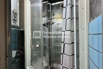 Комната 12.2 м² в 12-комн. кв. 7/15 этаж