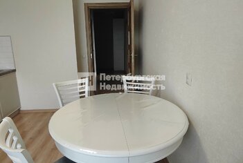  Квартира 59.2 кв.м. у метро Ленинский Проспект