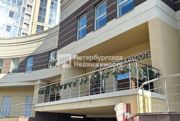 1-комн. кв. 41.9 м² 17/27 этаж