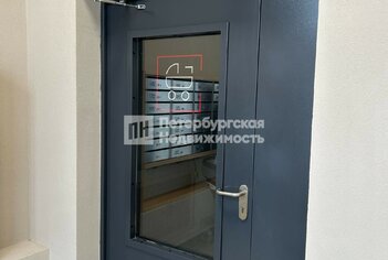  Квартира 32.8 кв.м. у метро Проспект Ветеранов