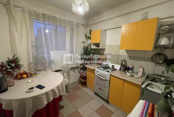  Квартира 40 кв.м. у метро Академическая