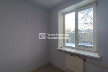 Комната 25 м² в 6-комн. кв. 2/2 этаж