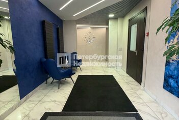 2-комн. кв. 68 м² 4/8 этаж