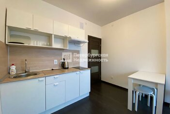  Квартира 36 кв.м. у метро Проспект Ветеранов