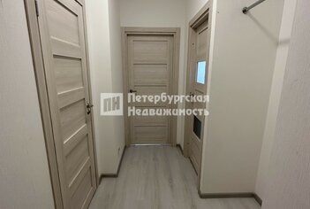  Квартира 36.1 кв.м. у метро Комендантский Проспект