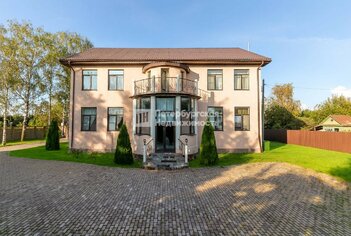 Жилой дом 588 м² в  пр-кт Ленина, д62б