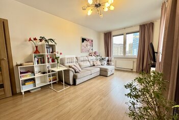 3-комн. кв. 79.4 м² 13/14 этаж