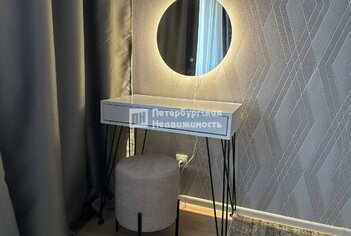  Квартира 88.6 кв.м. у метро Василеостровская