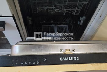  Квартира 68 кв.м. у метро Московская