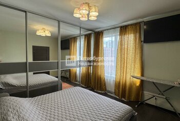 Квартира 42.3 кв.м. у метро Комендантский Проспект