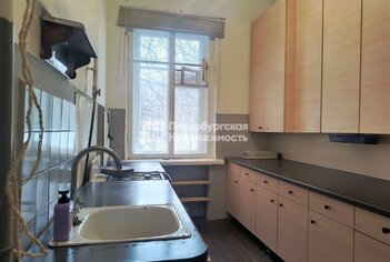 4-комн. кв. 95.5 м² 1/6 этаж