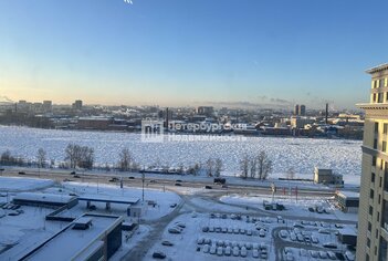  Квартира 69 кв.м. у метро Улица Дыбенко