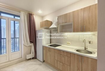  Квартира 32.8 кв.м. у метро Комендантский Проспект