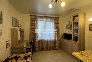 Комната 12.1 м² в 8-комн. кв. 3/9 этаж